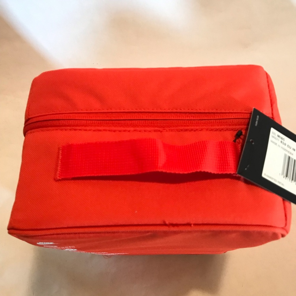 LAST ONE - FREE* Nike Shoebox Bag Orange/Orange/White - Picture 7 of 15